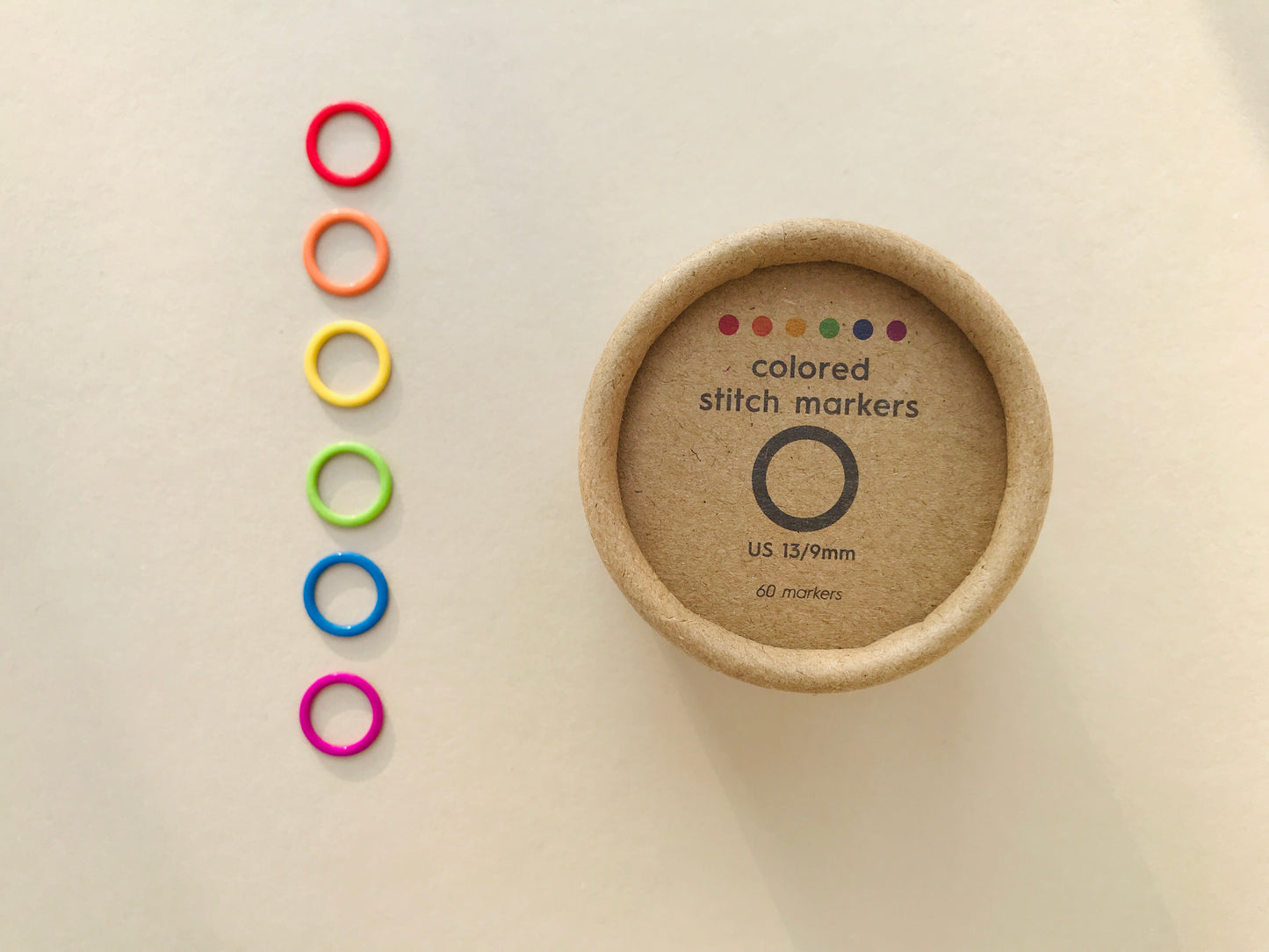 COCOKNITS - Round stitch markers in 6 rainbow colors