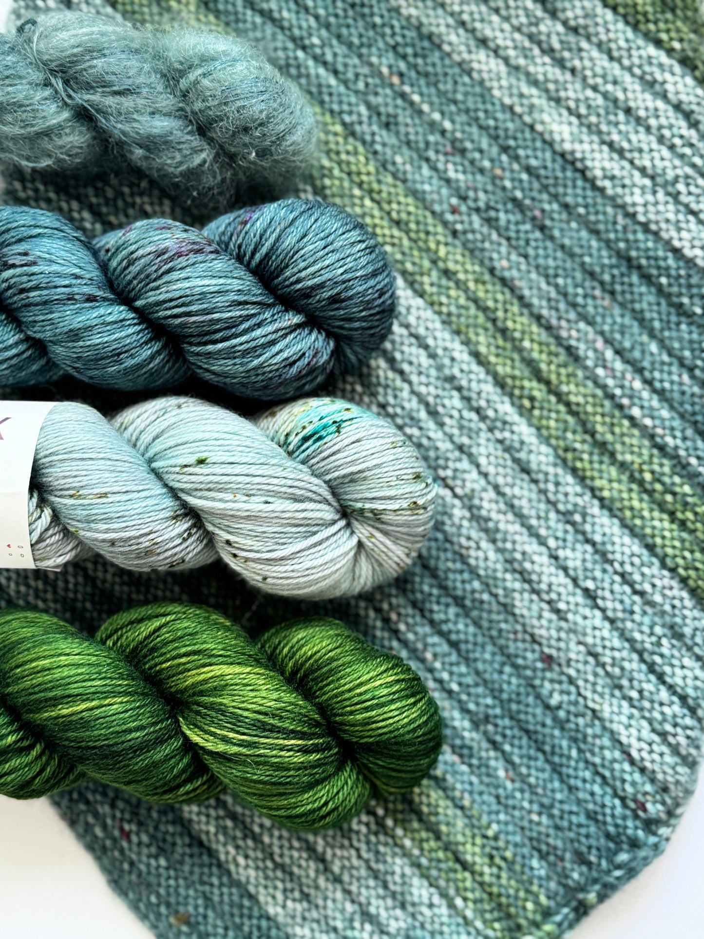 Set Traveler Cowl von Andrea Mowry