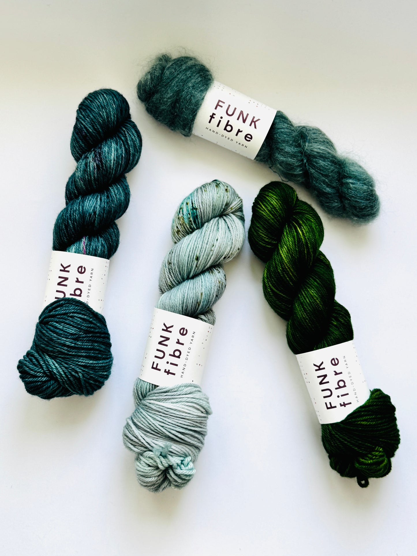 Set Traveler Cowl von Andrea Mowry