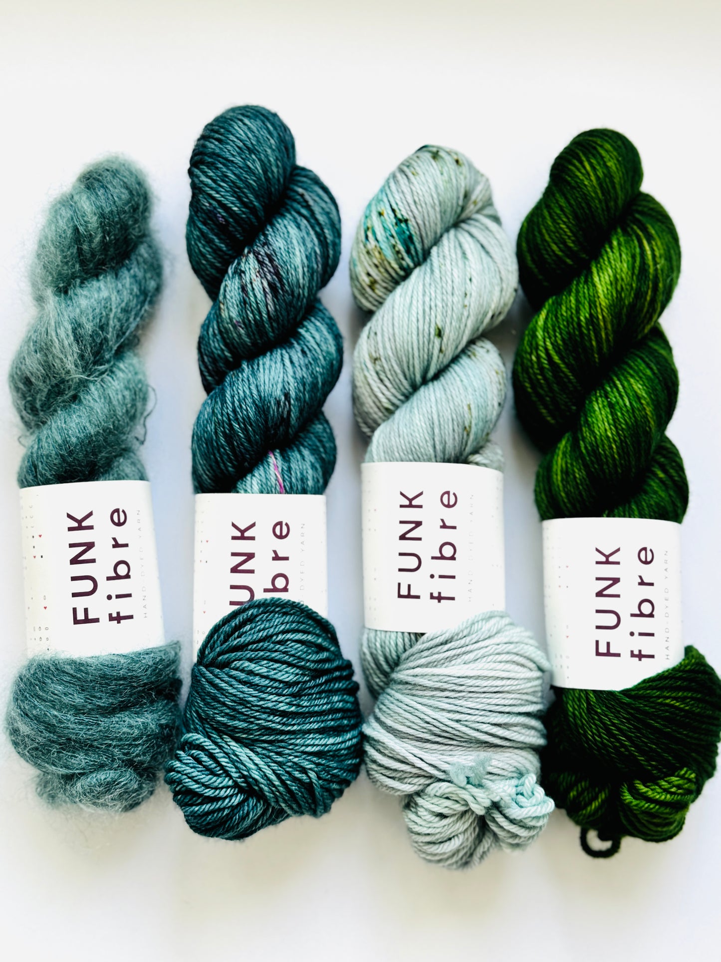 Set Traveler Cowl von Andrea Mowry